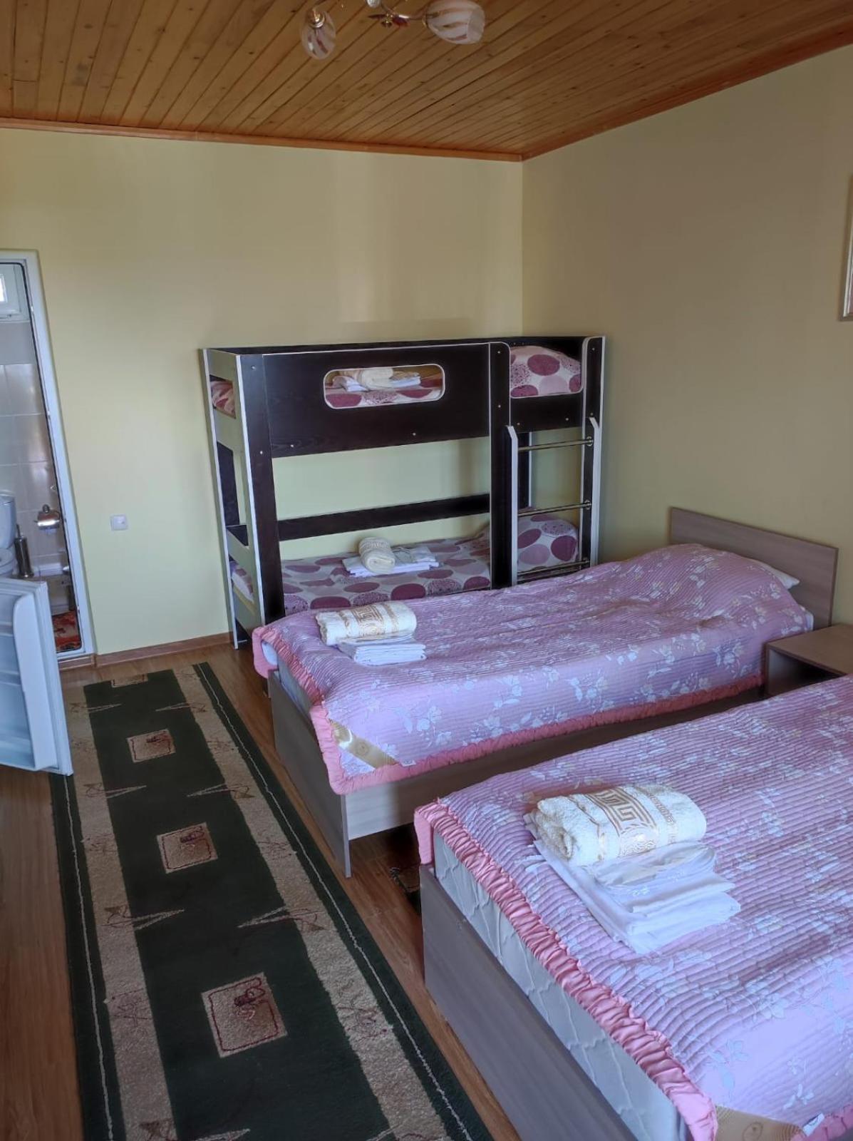 В Гостях На Иссык-Куле Hotel Cholpon-Ata Luaran gambar