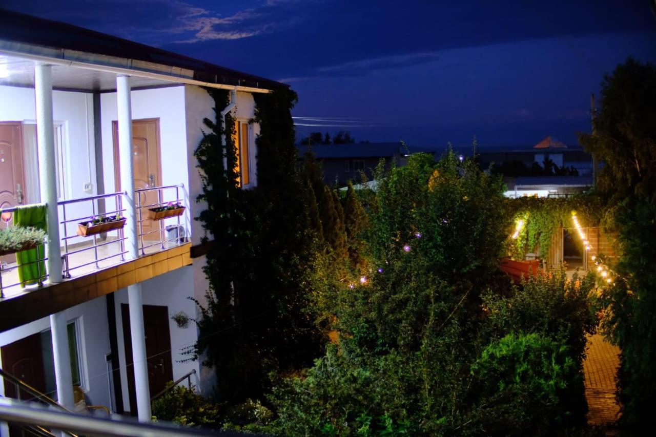 В Гостях На Иссык-Куле Hotel Cholpon-Ata Luaran gambar